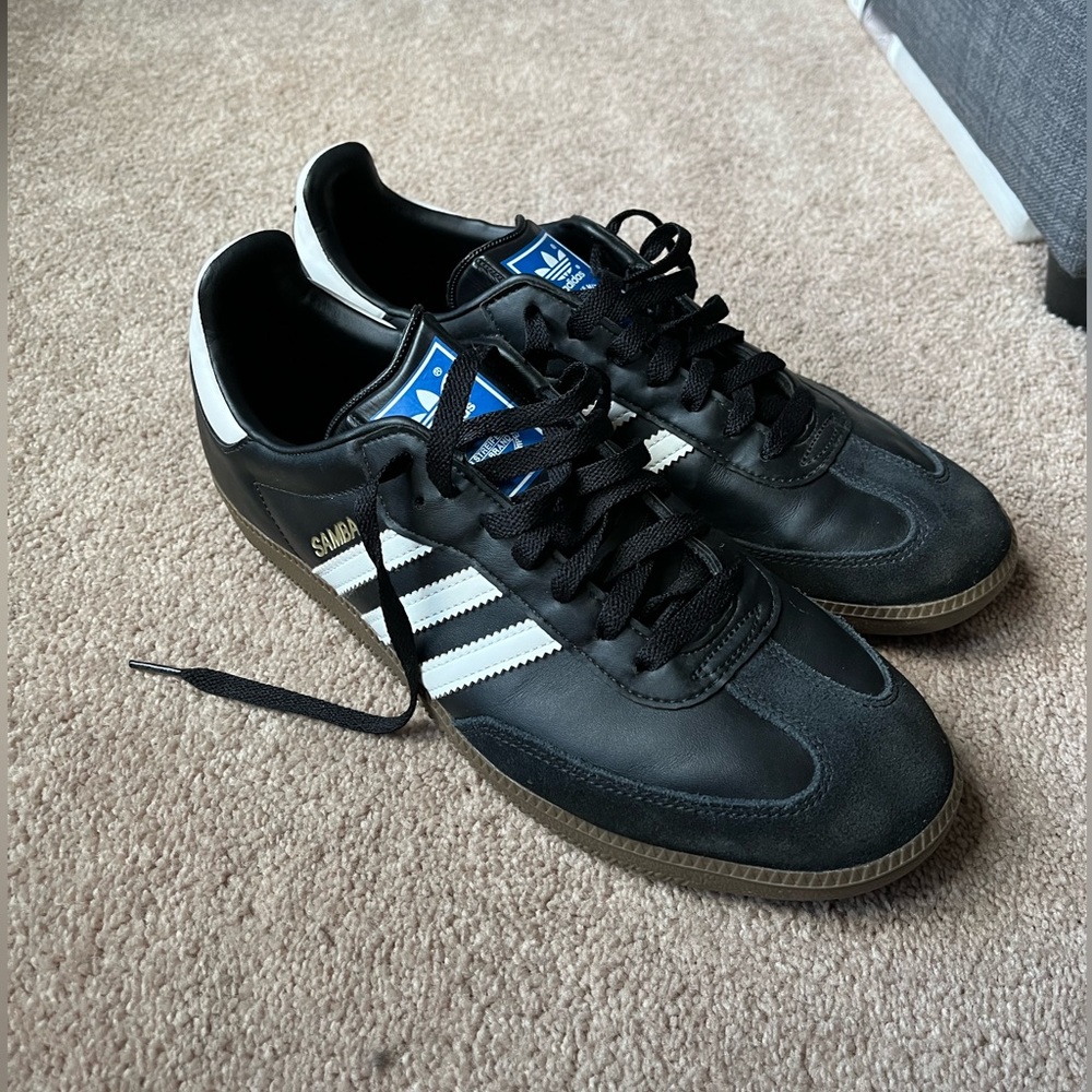 NWOT Adidas Samba OG